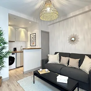 Appartement Trocadéro - Amazing Location - 2067